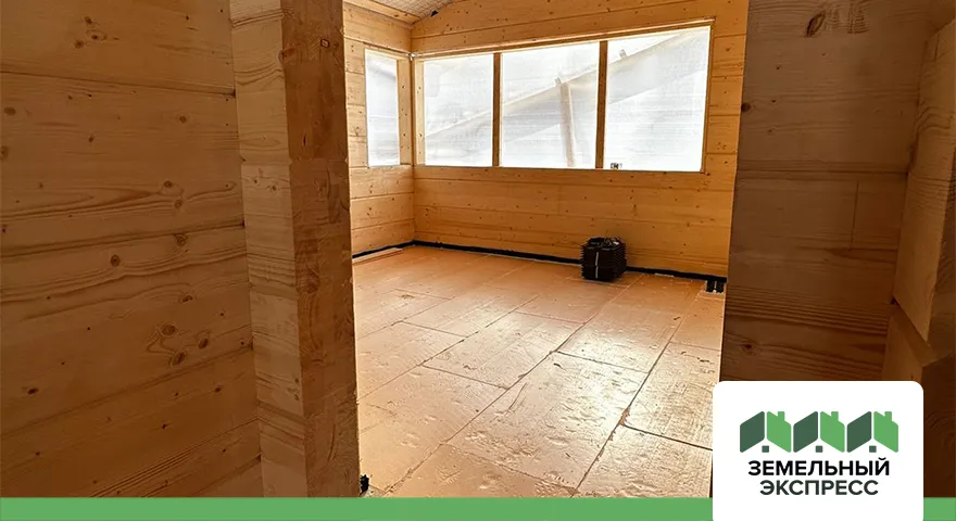 Внутренняя отделка офиса продаж в поселке "Лесной Остров"