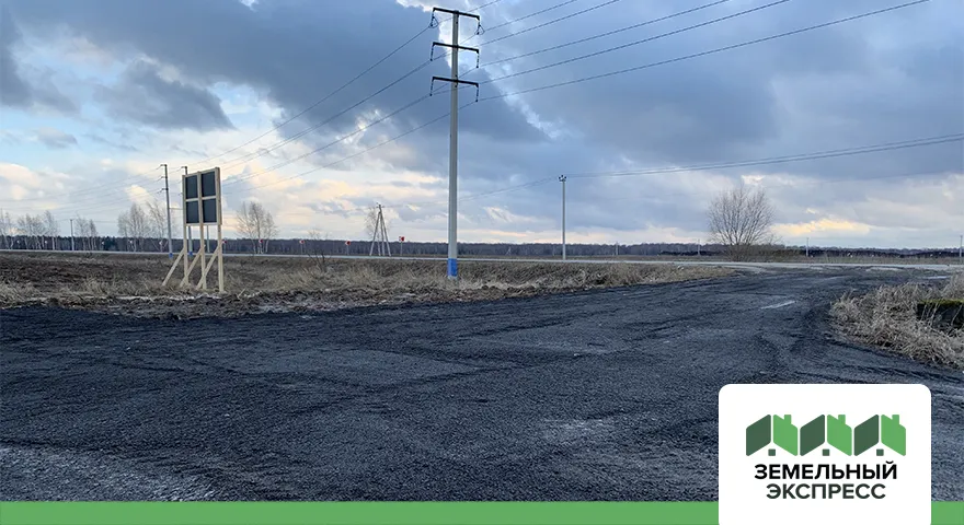 Оборудовали парковку с твердым покрытием и площадку под офис продаж в поселке "Светлый"