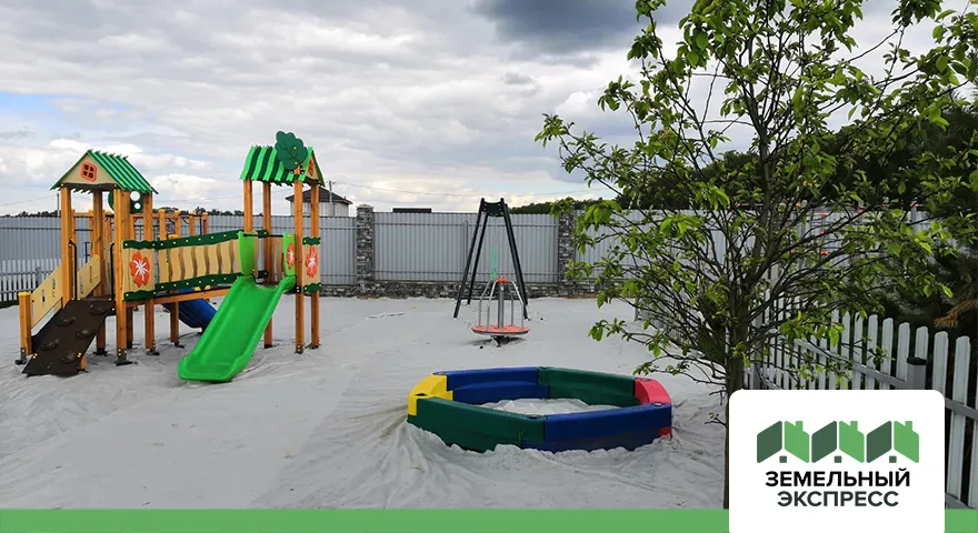 Благоустройство детской площадки в поселке «Регата»