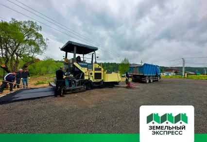 Асфальтирование спортивного комплекса в поселке "Фаворит"