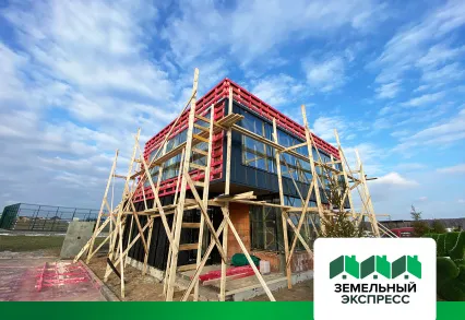 Установка фальцевых панелей на фасад КПП в КП "Грибоедово"