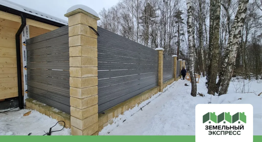 Завершено строительство забора в поселке "Лесной Остров"