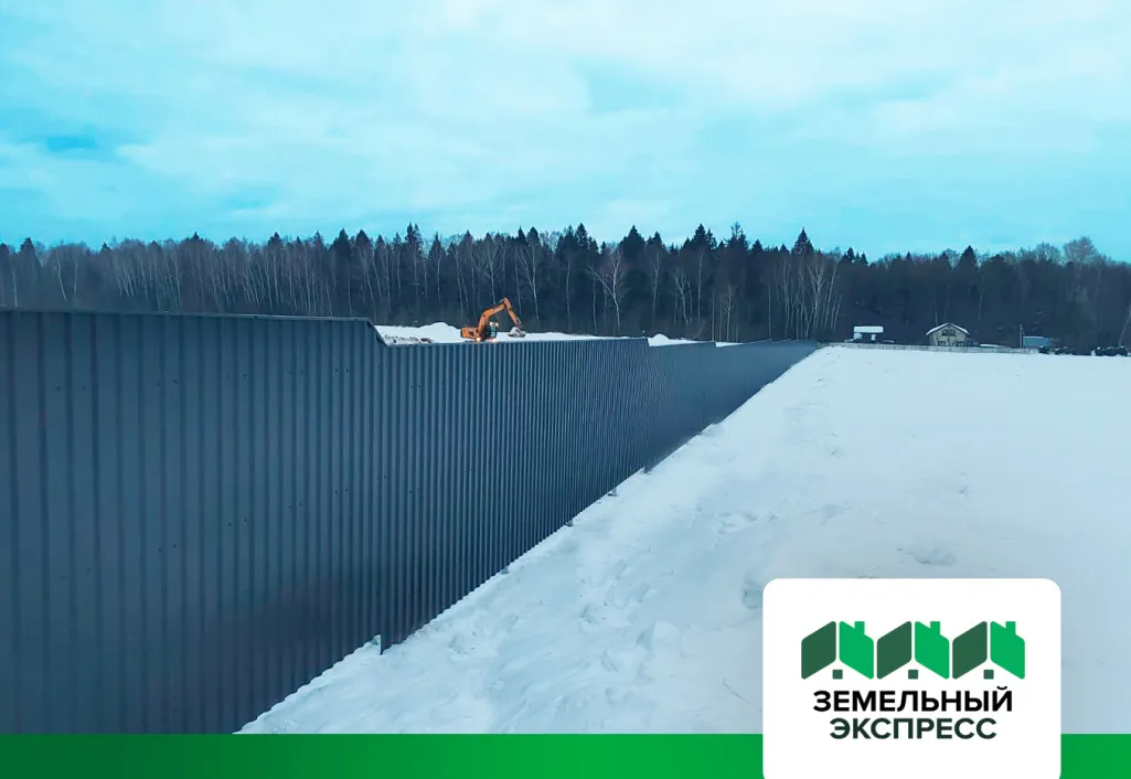 Установка фасадного забора в КП "Триумфальный"