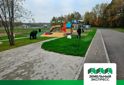 Покос газона в КП "Триумфальный"