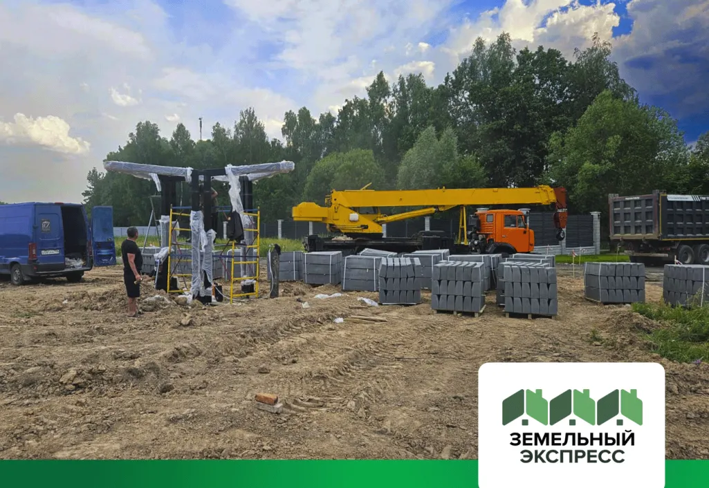 Дорожно-строительные работы в поселке "Триумфальный"