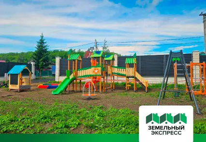 Монтаж детской площадки в поселке "Шереметьевская усадьба"